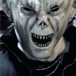 Meet your Posher, Destroy